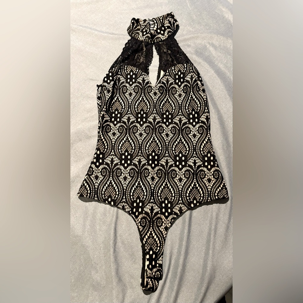 Vintage lace WOMAN'S Bodysuit size Small